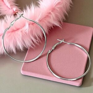 5 For $25💫Classic Smooth Silver Wire Minimalist Hoops